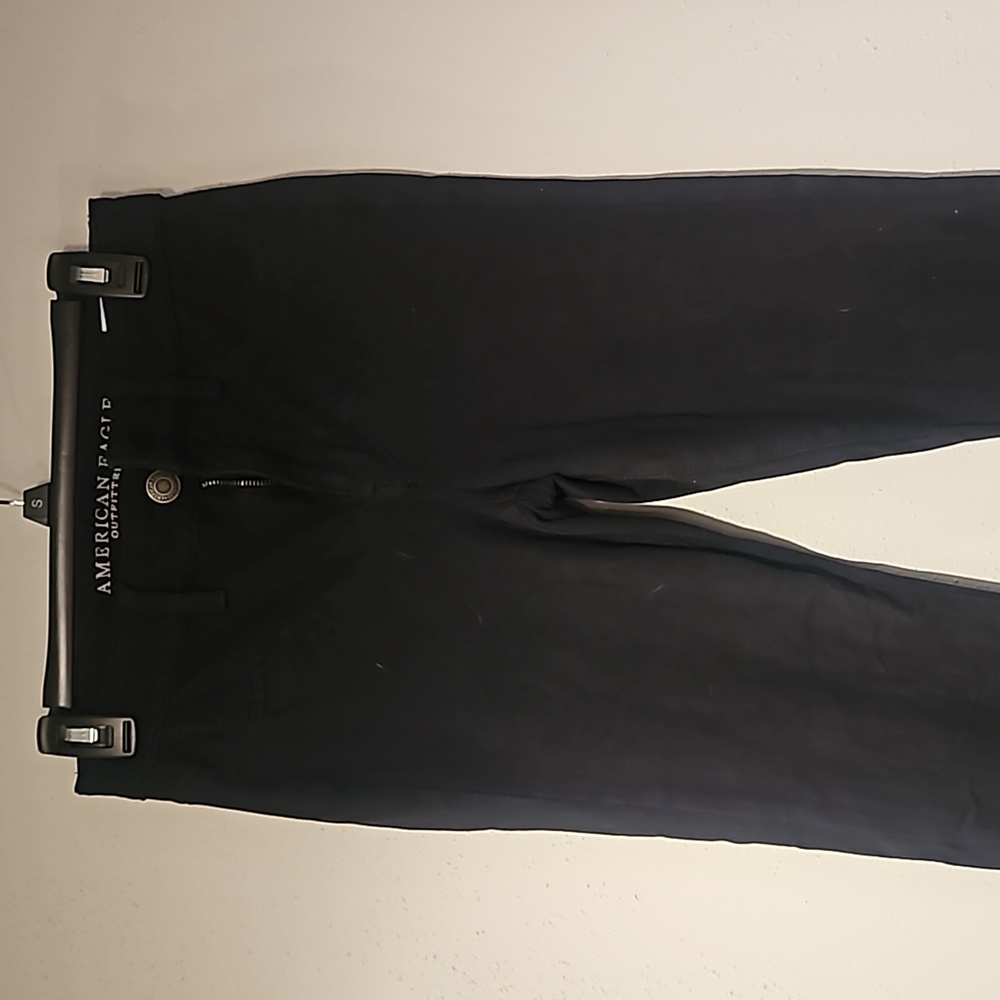 American Eagle size 4 short, black jeggings